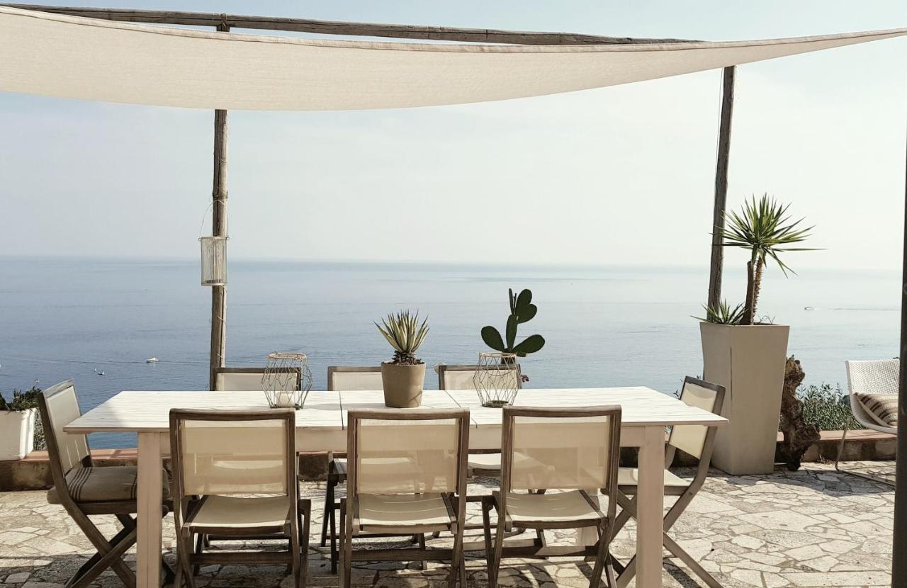 La BouganVilla Charme&Relax vista mare Finale Ligure Esterno foto